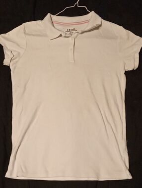 Izod White Women's Short-Sleeve Polo with Pink Collar Trim